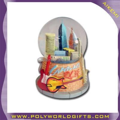 China Europe religious handwork model souvenir resin snow globe,Europe pyramid souvenir polyresin nautical snow globe,snowball souvenir for sale