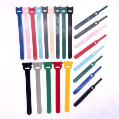 China Sustainable Vintage Exquisitely Crafted Injection Mold Nylon Hook Cable Tie Tape for sale