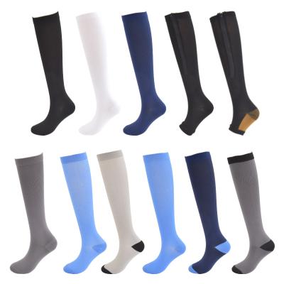 China Breathable Custom Logo Sport Socks Design Crew Mens Socks Compression Stockings With Grass Writing Logo for sale