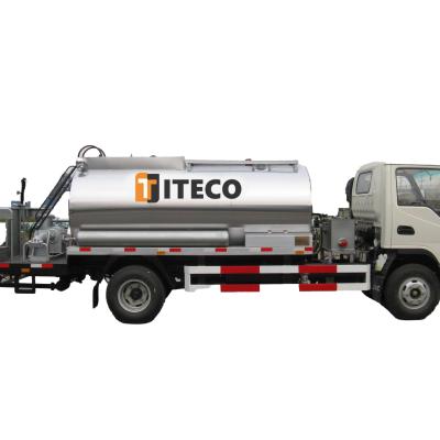 China Building Material Stores Road Machine Asphalt Distributor Asphalt Bitumen Pressure Sprayer for sale