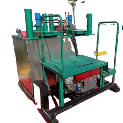 China Building Material Stores Road Marking Machine With Thermoplastic Paint Preheater Melting Boiler for sale