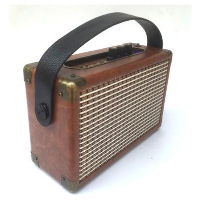 China 2020 retro vintage high quality cheap wooden portable wireless speakers for sale for sale