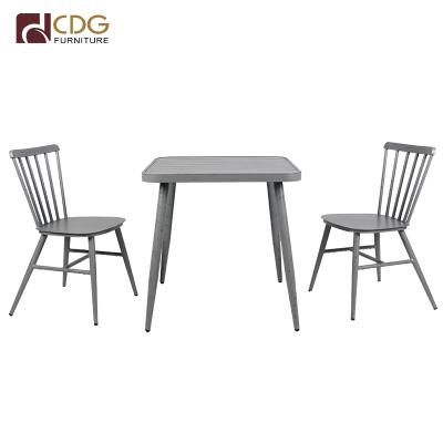 China Modern French Outdoor Garden Furniture Aluminum Cafe Chairs And Table Set Modern Outdoor Dining Table Garden Sets for sale