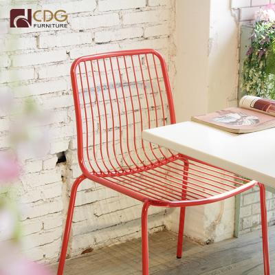 China Modern Design Indoor and Outdoor Cafe Restaurant Chair Modern Metal Wire Chair for sale