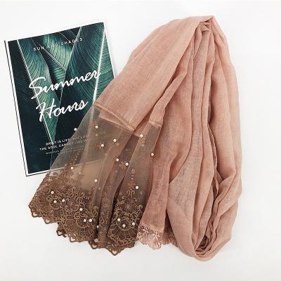 China Muslim Hijab Women Adult Woman Solid Bubble Long Scarf Hot Islamic Headwear High Quality Wholesale Muslim Shawls Pleated Chiffon Crepe Hijabs for sale