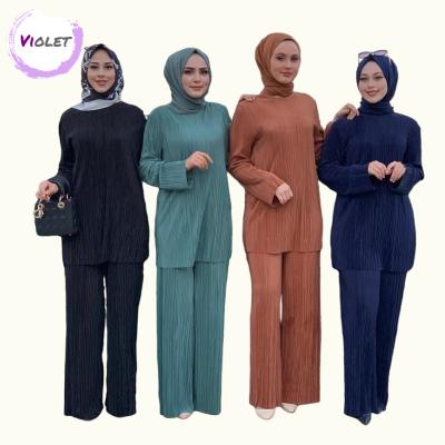 China Polyester 2022 New Design Casual Wear Malaysia Crepe Muslim Tops And Pants Two Piece Set for sale