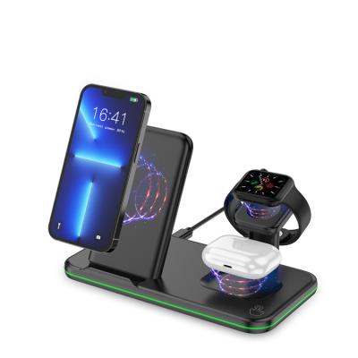 China High Quality LED Indicator Factory Price 3 in 1 15w 10w Fast Charging Wireless Charger For Iphone for sale