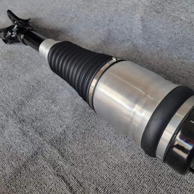 China Factory direct front air suspension pillar shock absorber for Jeep Grand Cherokee WK2 68059905AD Grand Cherokee for sale