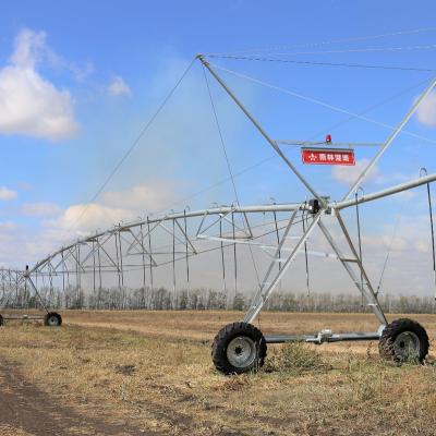 China Hot galavazation Yulin Plant Supply Center Pivot Irrigation System For Farm Suction Irrigation Systems With Big Rain Gun for sale