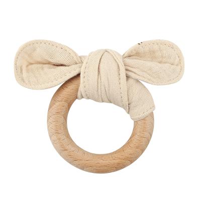 China Wooden Teething Ring Teethers BPA Free Shaped Beech Ear Cotton Muslin Rabbit Quilt Fabric Baby Shower Teethers for sale