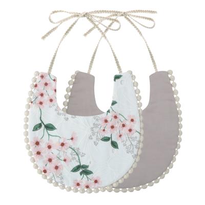 China Low Price BPA Free Organic Cotton Baby Bibs China Guangzhou Newborn Baby Bibs With Embroidery Bibs for sale