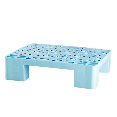 China Single Faced Single Faced Food Industry And Use Floor Moisture Proof Pallets Heavy Duty Plastic Pallet For Warehouse for sale