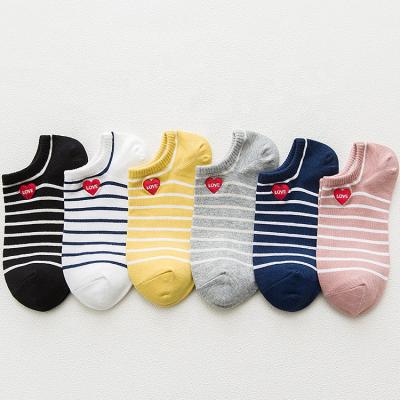 China Excellent Quality LOVE Antibacterial Antibacterial Cartoon Heart Pattern Teen Girl Ankle Socks for sale