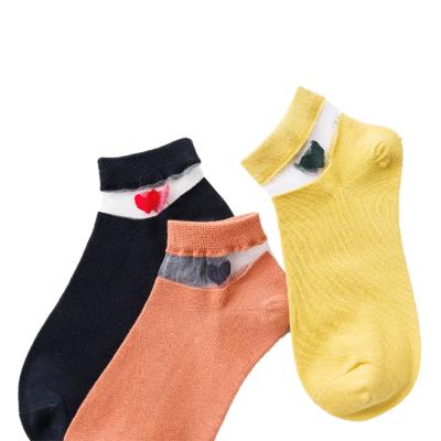 China Heart Pattern Men's Sheer Socks Breathable High Quality Cute Printing Casual Ankle Socks For Men for sale