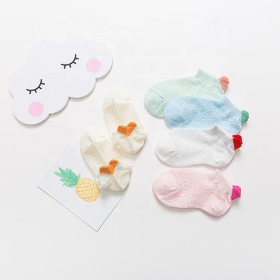 China Hot New Products Antibacterial Socks Manufacturers Unique Heart Design Boys Socks Lovely Kids Socks for sale