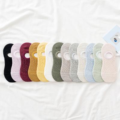 China Antibacterial Promotional Fashion Colorful Comfortable Girl Socks Non-slip Women's Low Cut Socks for sale