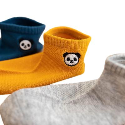 China Newest Amazon Fashion Antibacterial 100% Organic Cotton Fabric Boy Crew Socks Kids Socks for sale