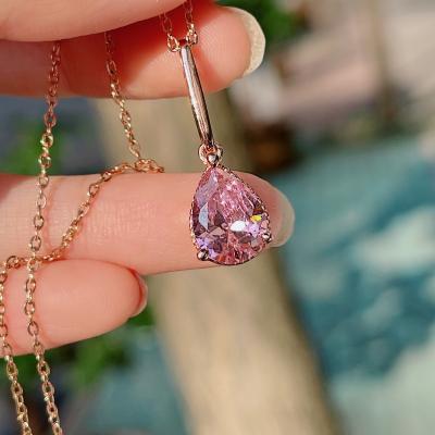 China Special Shaped Rhinestone Women's Special Shaped Women's Romantic Water Drop Rose Gold Pink Diamonds Key Bar Necklace Pendant for sale