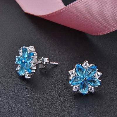 China 925 Silver Moissanite CZ Diamond Vogue Exquisitely Set Blue CZ Diamond Moissanite Stud Earringfor Women YJ00889 for sale