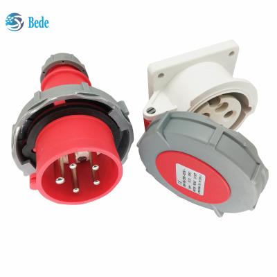 Chine Prises industrielles imperméables 5Pins type de support de panneau 16Amp et 32Amp de 3P+N+E de la prise IP67 à vendre