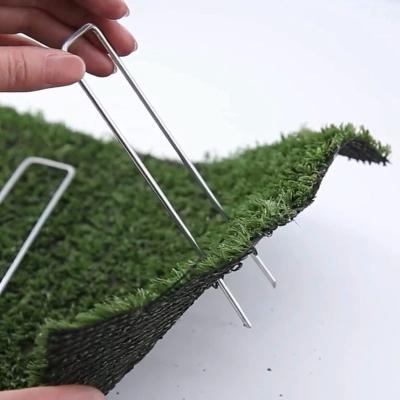 China Widely Use Ground Cover Fabric Nail Clips U Shape Pin Ground Stakes Dowel for sale