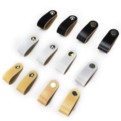 China Modern Wholesale Leather Cabinet Handle Bag Drawer Handle Door Handle Furniture Hardware Decoration Part for sale