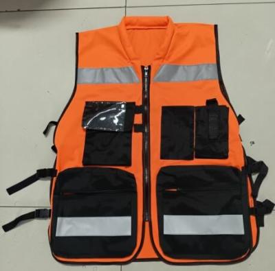 China Hi Vis Vest With Pockets Polyester Safety Vest For Highway  Airport Traffic for sale