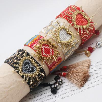 China BOHEMIA Weave Unisex Ethnic Rivet Handmade Seed Bead Miyuki Gypsy Bracelets Women Friendship Bracelets for sale