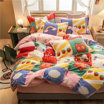 China 3pcs/4pcs Kids Polyester Milky Fluffy Fiber Cartoon Cute Folded Bedding Set For Winter Thicken Duvet Cover Set In Stock for sale