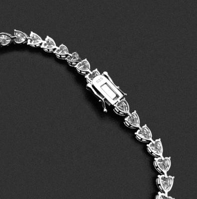 China Elegant Color VVS Sterling Silver Moissanite Tennis Bracelet Women's Luxury Classic Design Wholesale TRENDY Jewelry D for sale