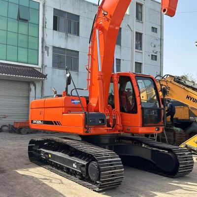 China Medium 20 Ton Bagger Used DOOSAN DX225LC Second Hand Diggers for sale