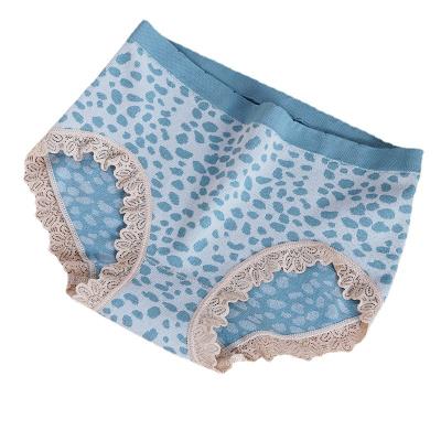 China New fashion antibacterial summer leopard print lace underwear matching high elastic fabric optional multicolor briefs lace panties for sale