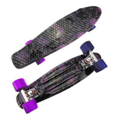 China PP 22 Inch Double Kick Skateboard Cruiser Plastic Penis for sale