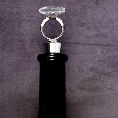 China Wedding Gift Home Crystal Diamond Ring Red Wine Bottle Stopper For Wedding Bridal Shower Favors Gifts for sale