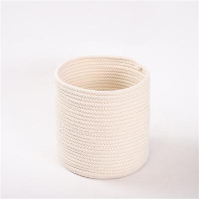 China New style cheaper round whosale handmade cotton rope storage basket for home decoration for sale