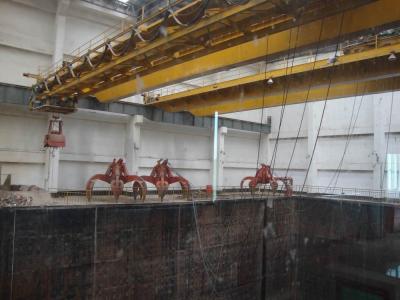 China Energy Plants Waste Double Girder Grab Overhead Crane  With Capacity 5 Ton - 30 Ton for sale