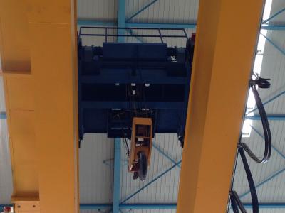 China 30 Ton Double Girder Electric Wire Rope Hoist With Low - Voltage Protection for sale