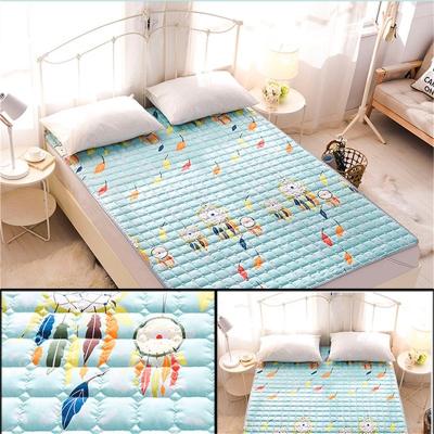 China Breathable Custom Printed Waterproof /polyNon-slip Luxury Color Cotton Protector Cover Mattress / Mattress Pad for sale