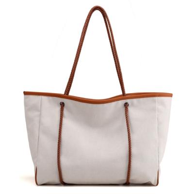 China Large Capacity Large Capacity Canvas Tote Bag Canvas Bag With Zipper for sale