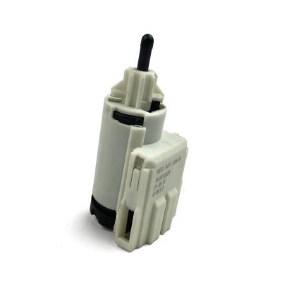 China Clutch Switch 8E0 927 189B 8E0927189B for VW 9*4*4 for sale