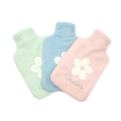 China Body Warmer Wholesale Hot Water Bottles Bag 2000ml Rubber Water Bottle With Water Bottle Cover for sale