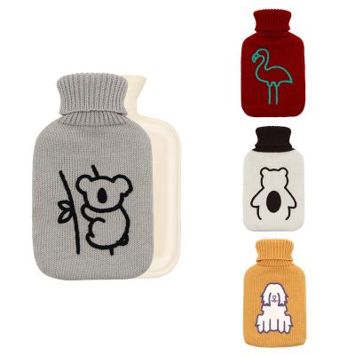 China Body Warmer Wholesale Hot Water Bottle 2000ml Rubber Water Bag With Condom Knitting Cover for sale