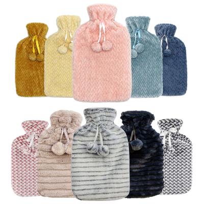 China Body Warmer Wholesale Hot Water Bottle 2000ml Rubber Water Bag With Fluffy Warmer Cover for sale