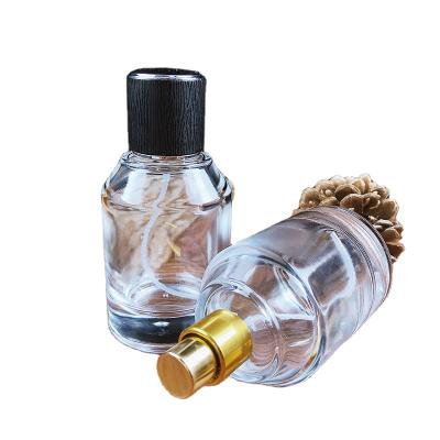 China Gift Luxury Recyclable 30ml 50ml 100ml Clear Glass Perfume Bottle Pump Spray Cap for sale