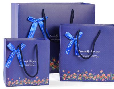 China Floral Gift Bag Fashion Bags Paper Bags Plus Print Wholesale Custom-made Handbags Bouquet Gift Bags for sale