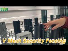 3D Bending V Mesh Security Fencing Hot Galvanized Steel Corrosion Resistant