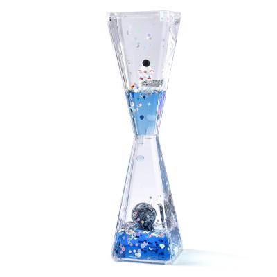 China Creative astronaut liquid quicksand space hourglass glass ornaments for sale