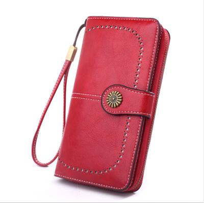 China 2020 New Vintage Vintage Oil Wax Mobile Phone Wallet Cash Credit Card Holder Women Leather Wallet for sale