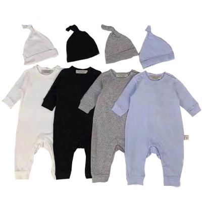 China 100% Cotton Spring Fall 0-2 Years Unisex-Child Newborn Baby Clothes 100% Cotton Overalls, Hat And Bib Set Soft Comfortable Rompers Baby Wear for sale