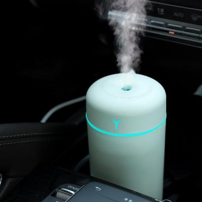 China Portable Mini Air Humidifier With Colorful Ultrasonic Lights Mist Humidifier Wholesale Electric Cool Fast Air Humidifier for sale